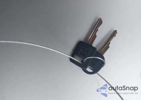 1994 Chevrolet Suburban K1500 z USA, uszkodzony, nr VIN 1GNFK16K7RJ413471